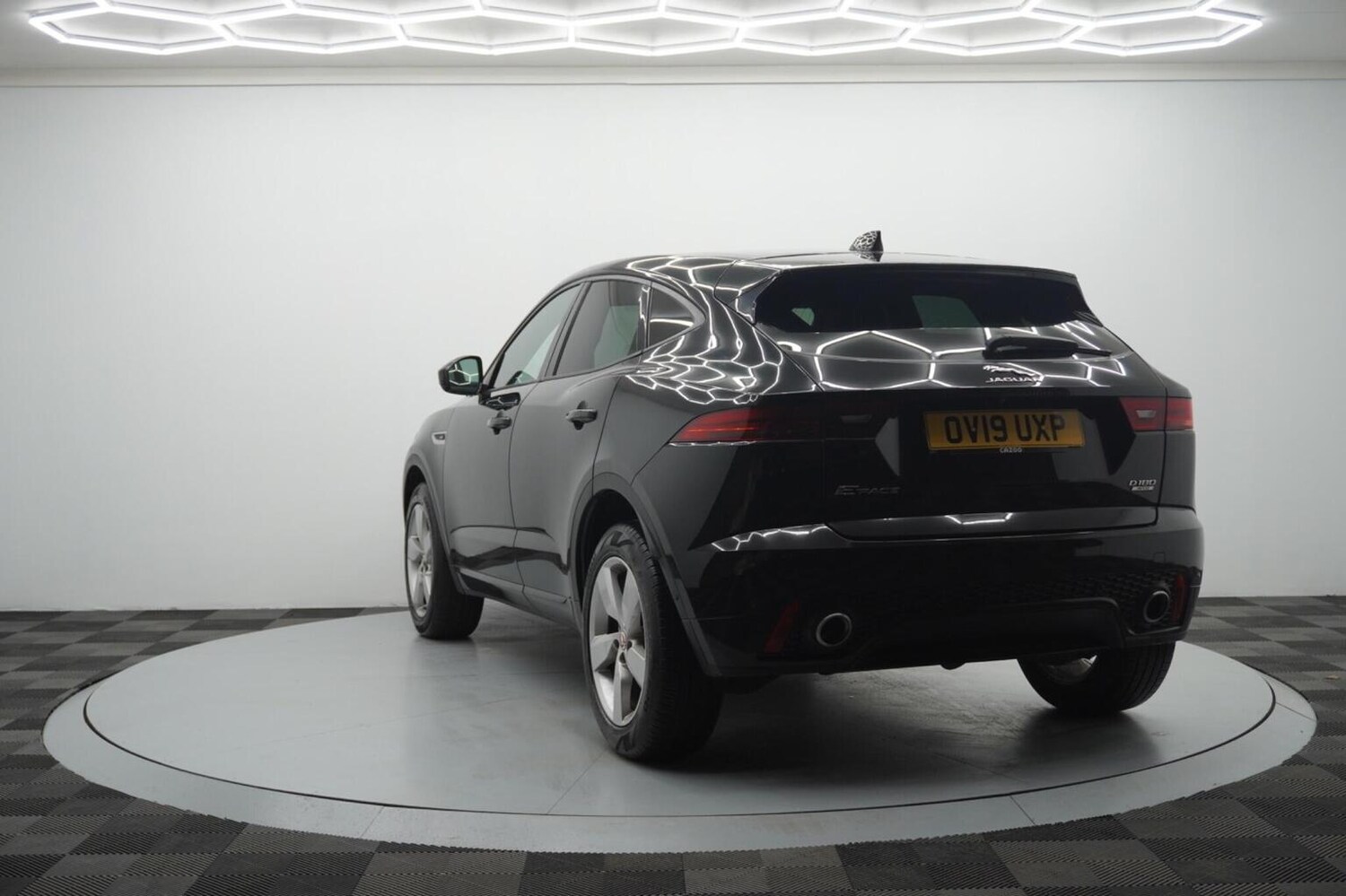 Used Jaguar E-Pace 2019 for sale - 77271005: Photo 6