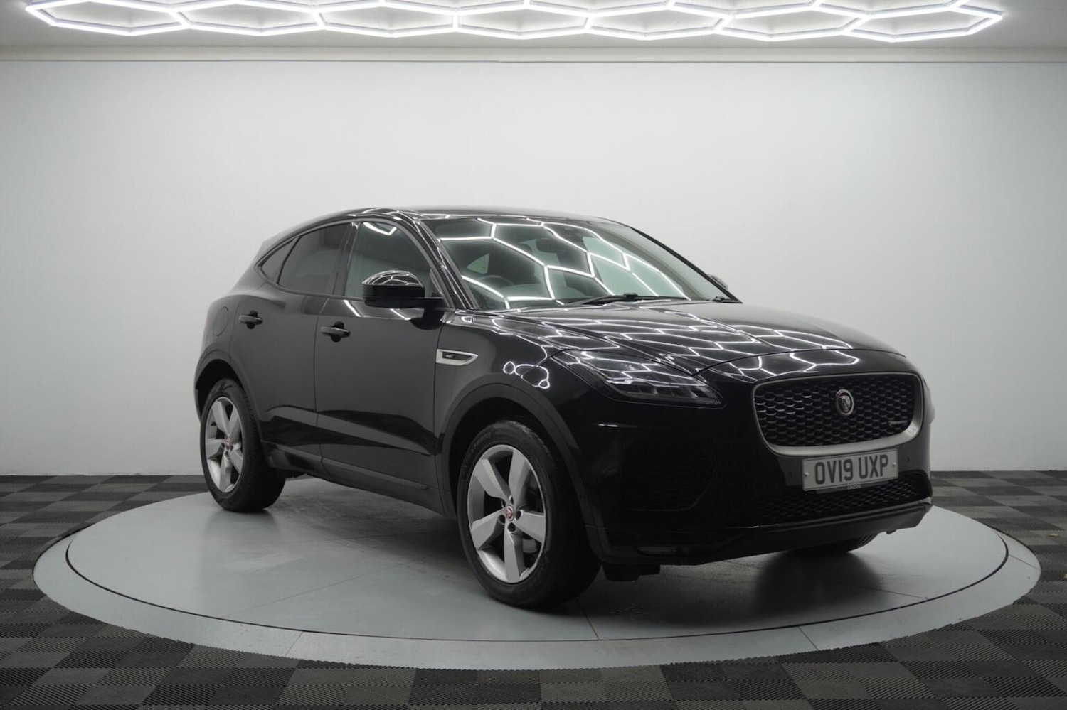 Used Jaguar E-Pace 2019 for sale - 77271005: Photo 7