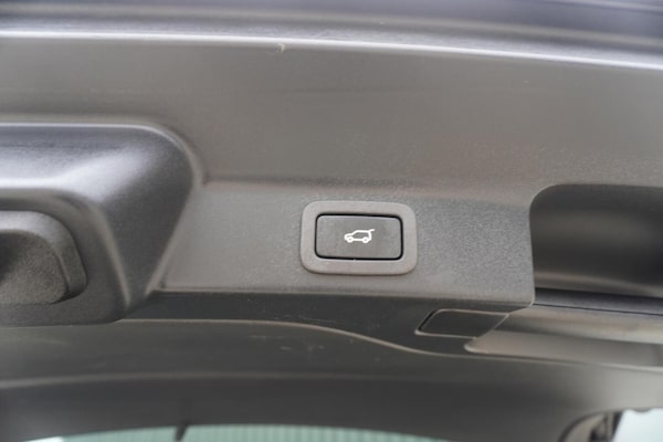 Used Jaguar F-Pace 2017 for sale - 76211835: Photo 24