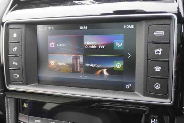 Used Jaguar F-Pace 2017 for sale - 76211835: Photo 38