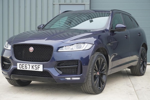 Used Jaguar F-Pace 2017 for sale - 76211835: Photo 3