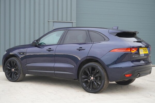 Used Jaguar F-Pace 2017 for sale - 76211835: Photo 5