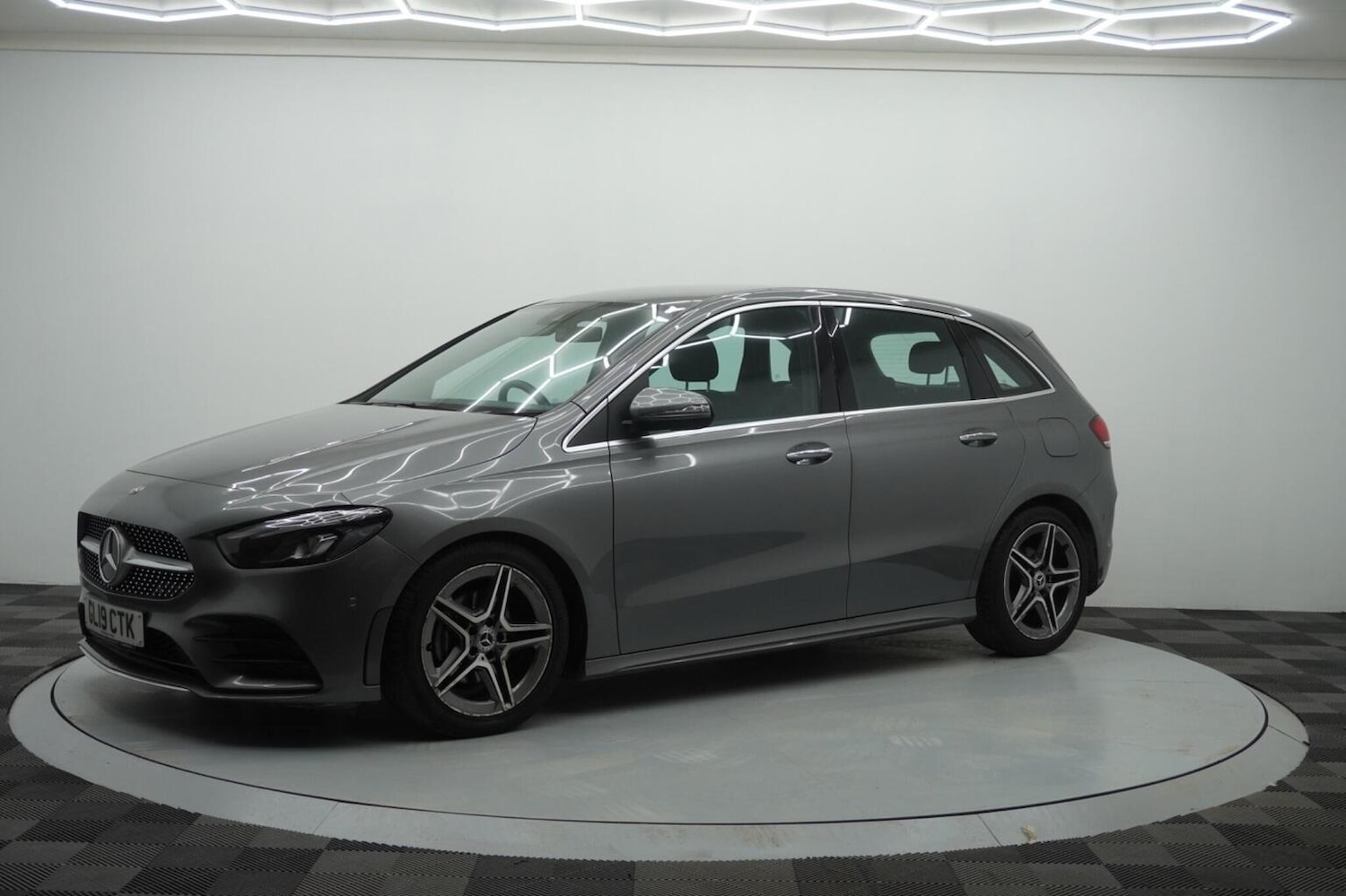 Used Mercedes-Benz B Class 2019 for sale - 76974406: Photo 3