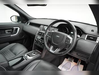 Used Land Rover Discovery Sport 2018 for sale - 79785568: Photo