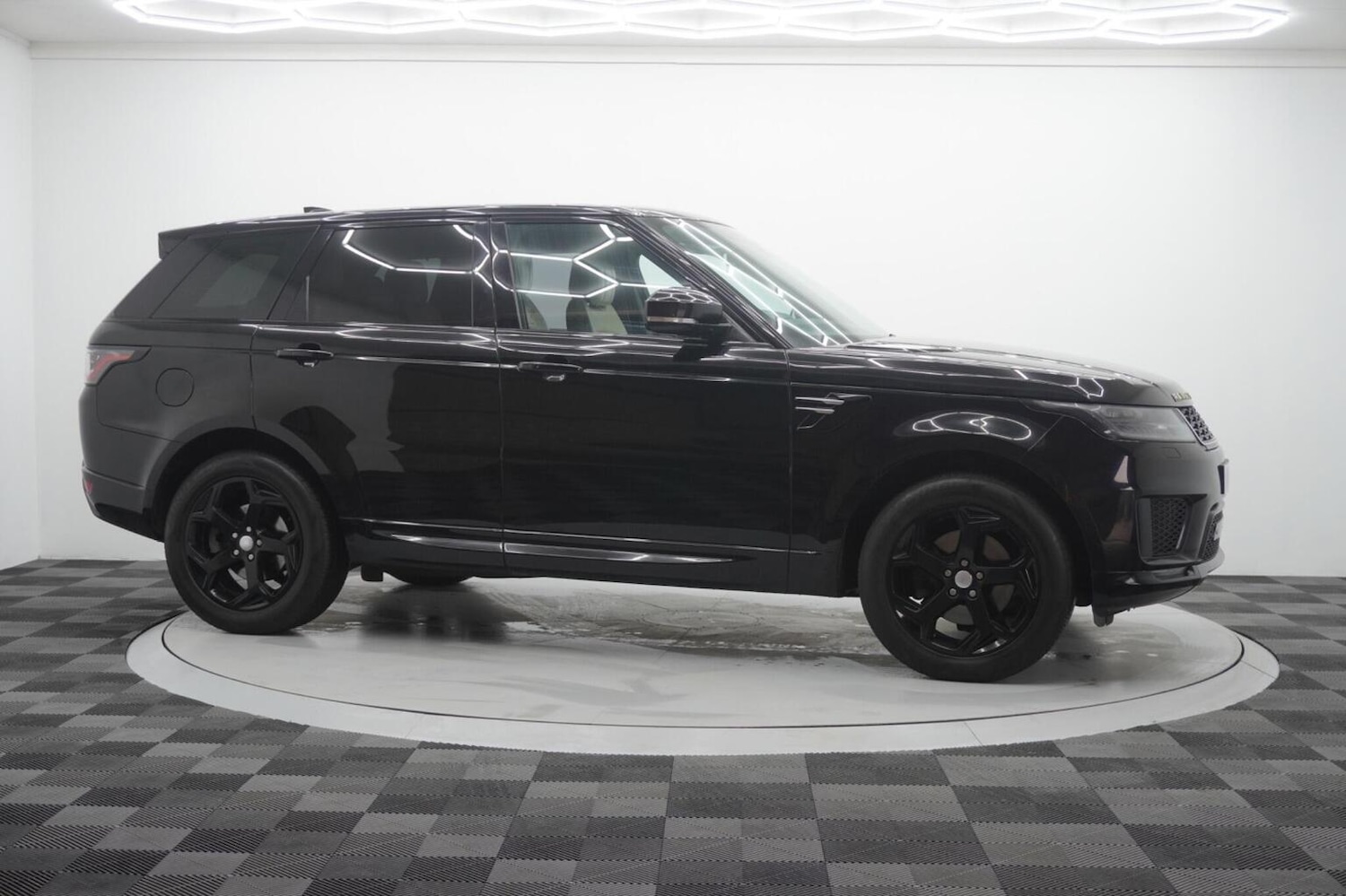Used Land Rover Range Rover Sport 2018 for sale - 77465795: Photo 25