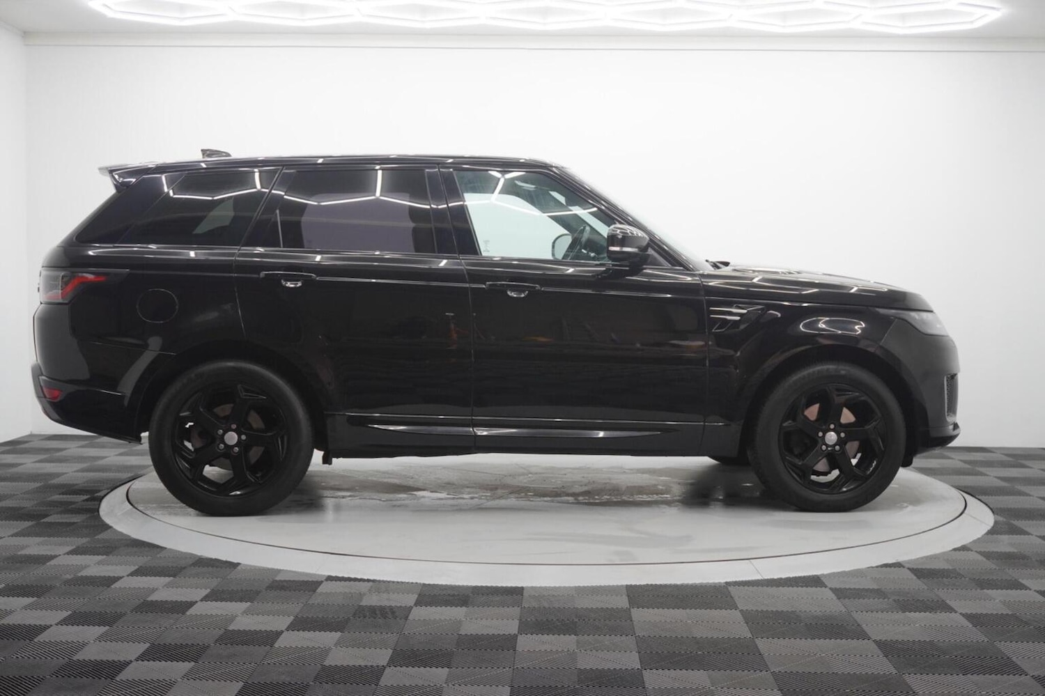 Used Land Rover Range Rover Sport 2018 for sale - 77465795: Photo 26
