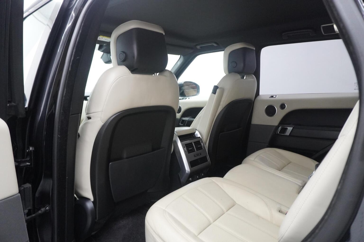 Used Land Rover Range Rover Sport 2018 for sale - 77465795: Photo 38