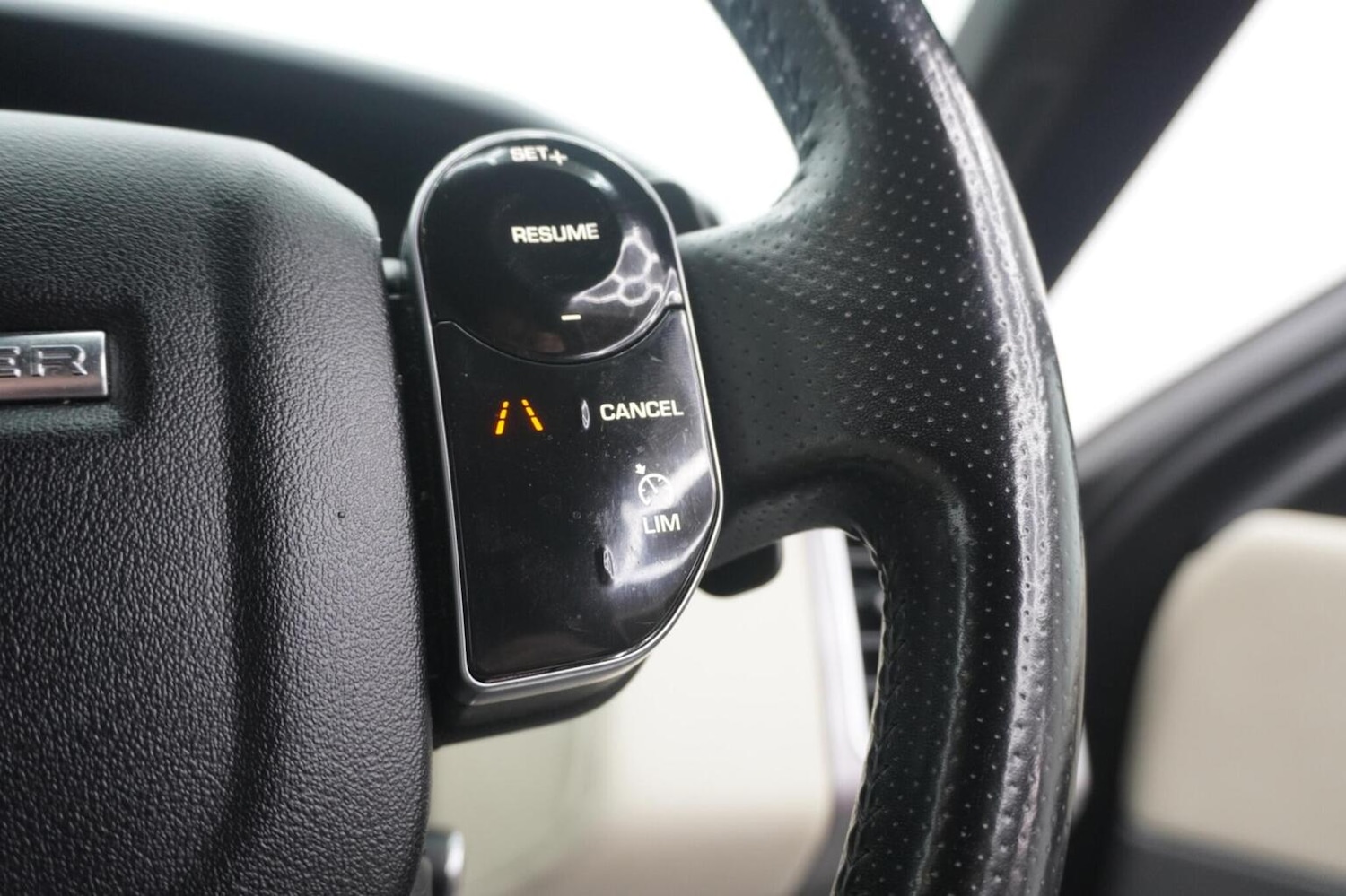 Used Land Rover Range Rover Sport 2018 for sale - 77465795: Photo 41