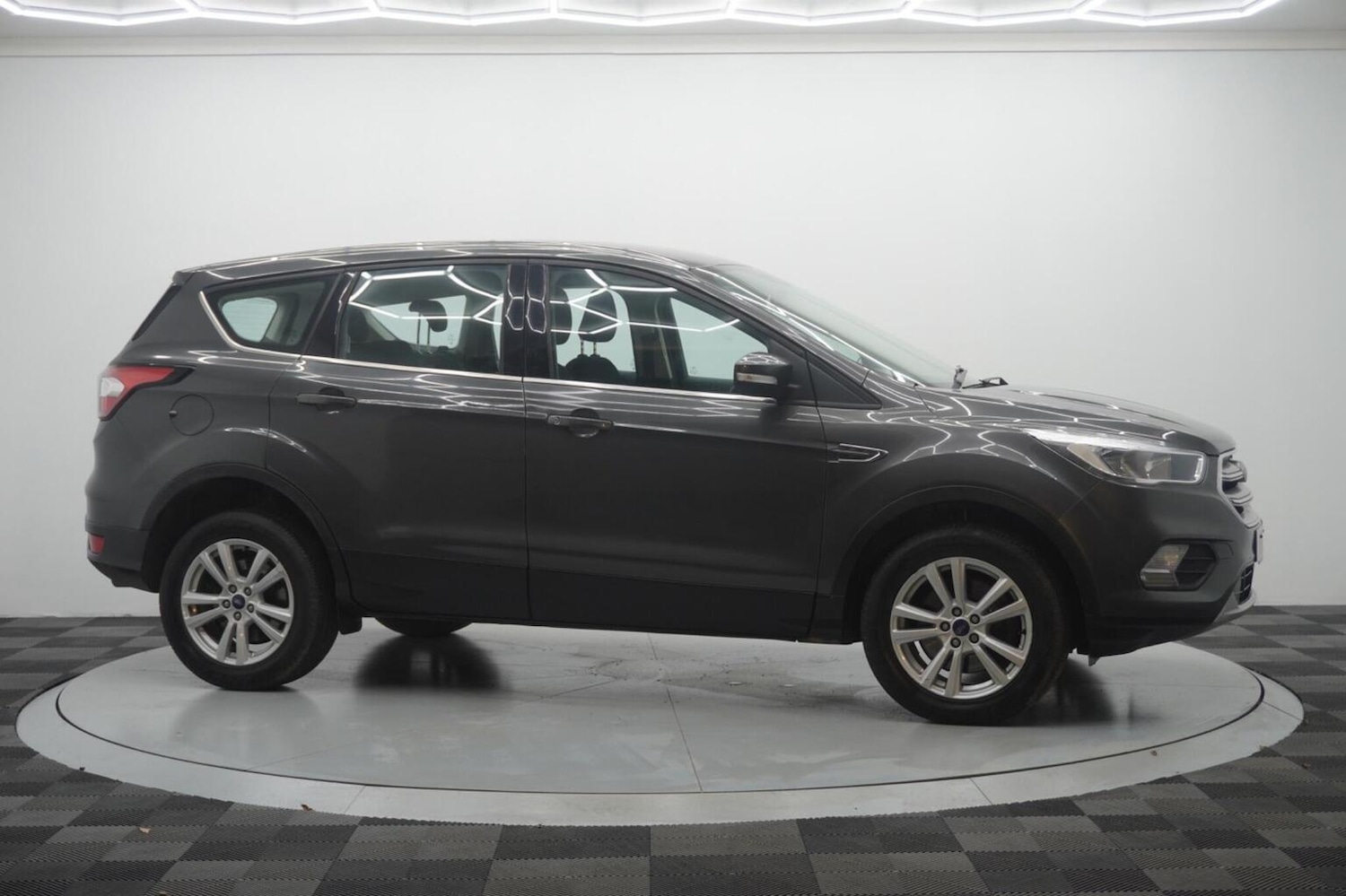 Used Ford Kuga 2018 for sale - 76699338: Photo 29