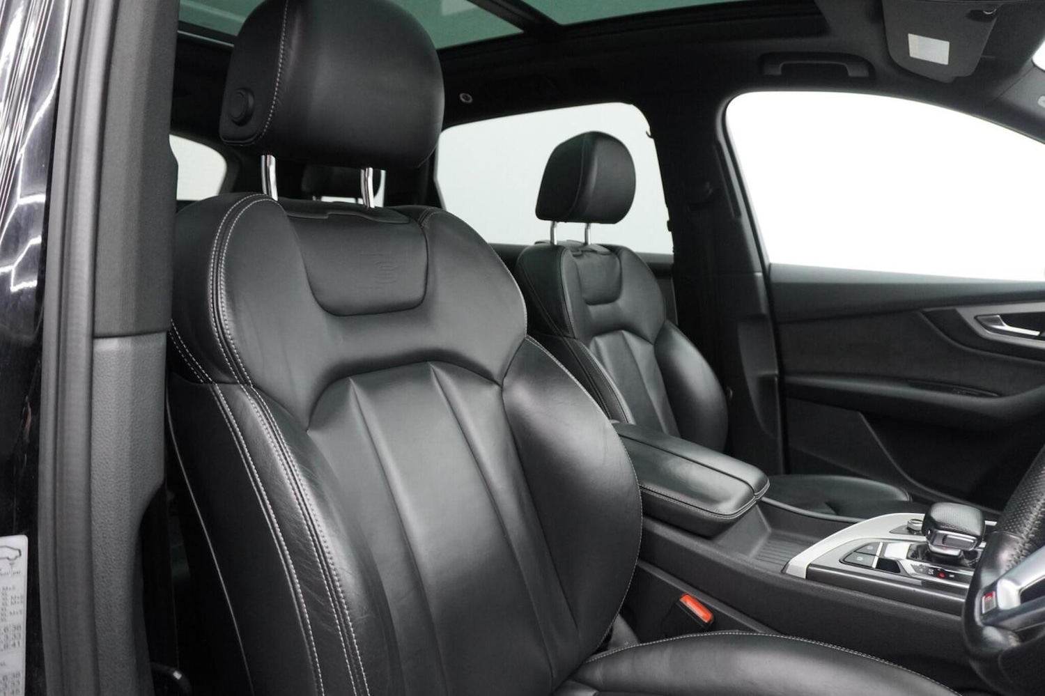 Used Audi Q7 2017 for sale - 77129632: Photo 36