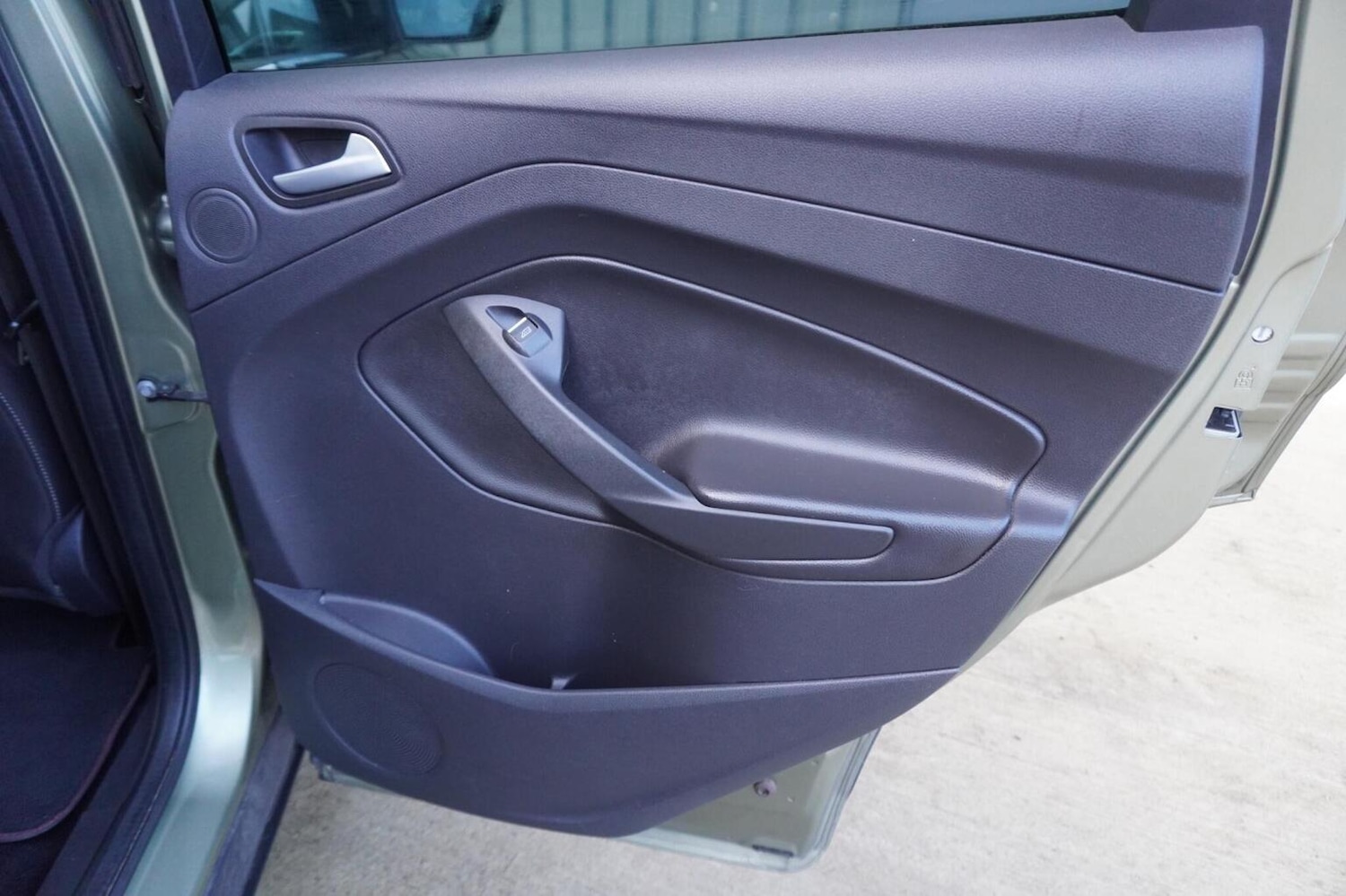 Used Ford Kuga 2013 for sale - 76347110: Photo 25