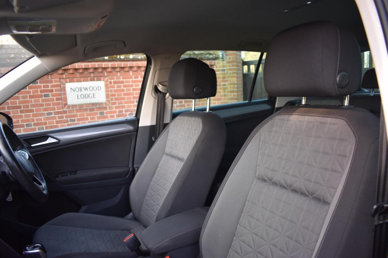 Used Volkswagen Tiguan 2021 for sale - 76794150: Photo 33