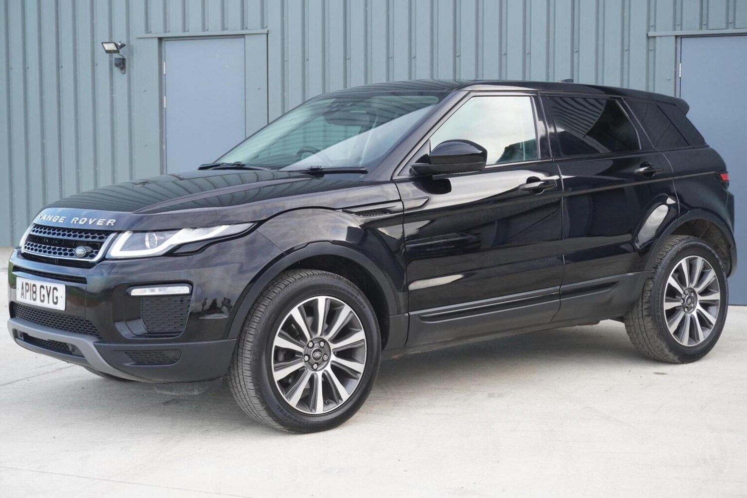 Used Land Rover Range Rover Evoque 2018 for sale - 76324742: Photo 3