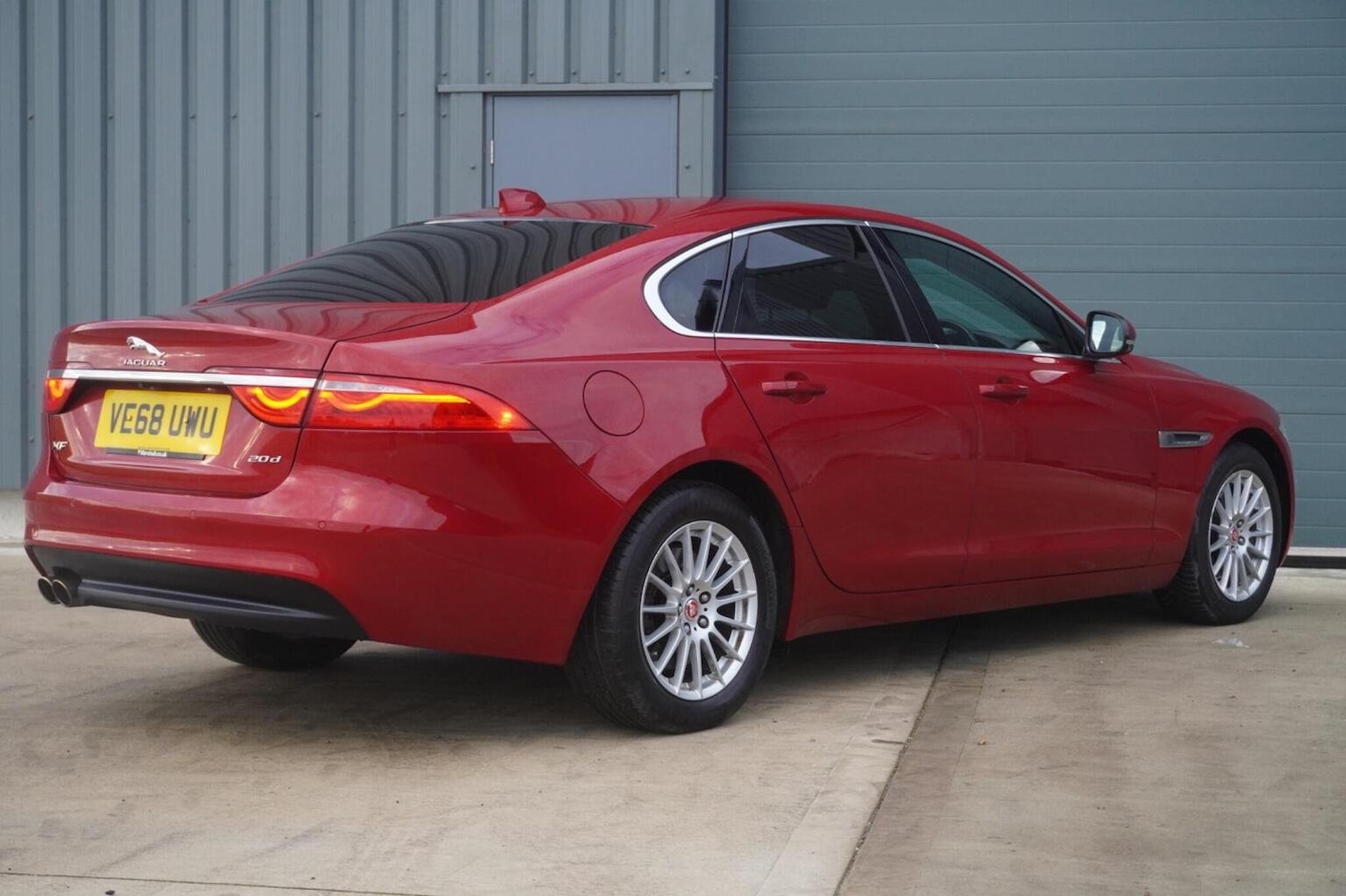 Used Jaguar XF 2018 for sale - 76281459: Photo 11