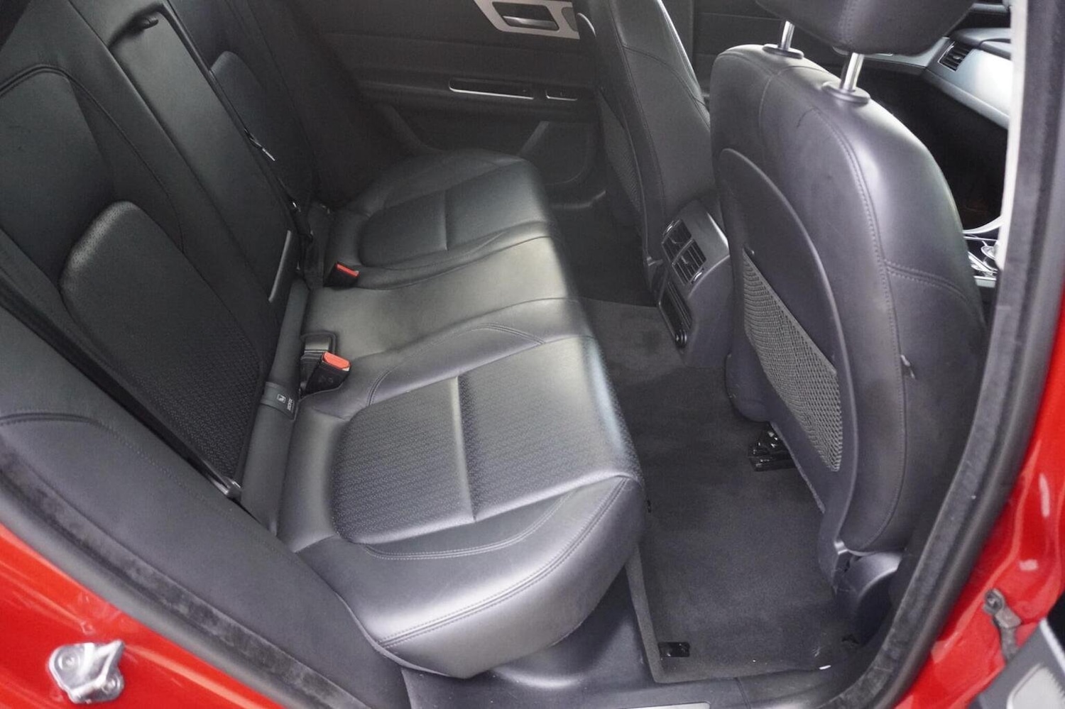 Used Jaguar XF 2018 for sale - 76281459: Photo 16