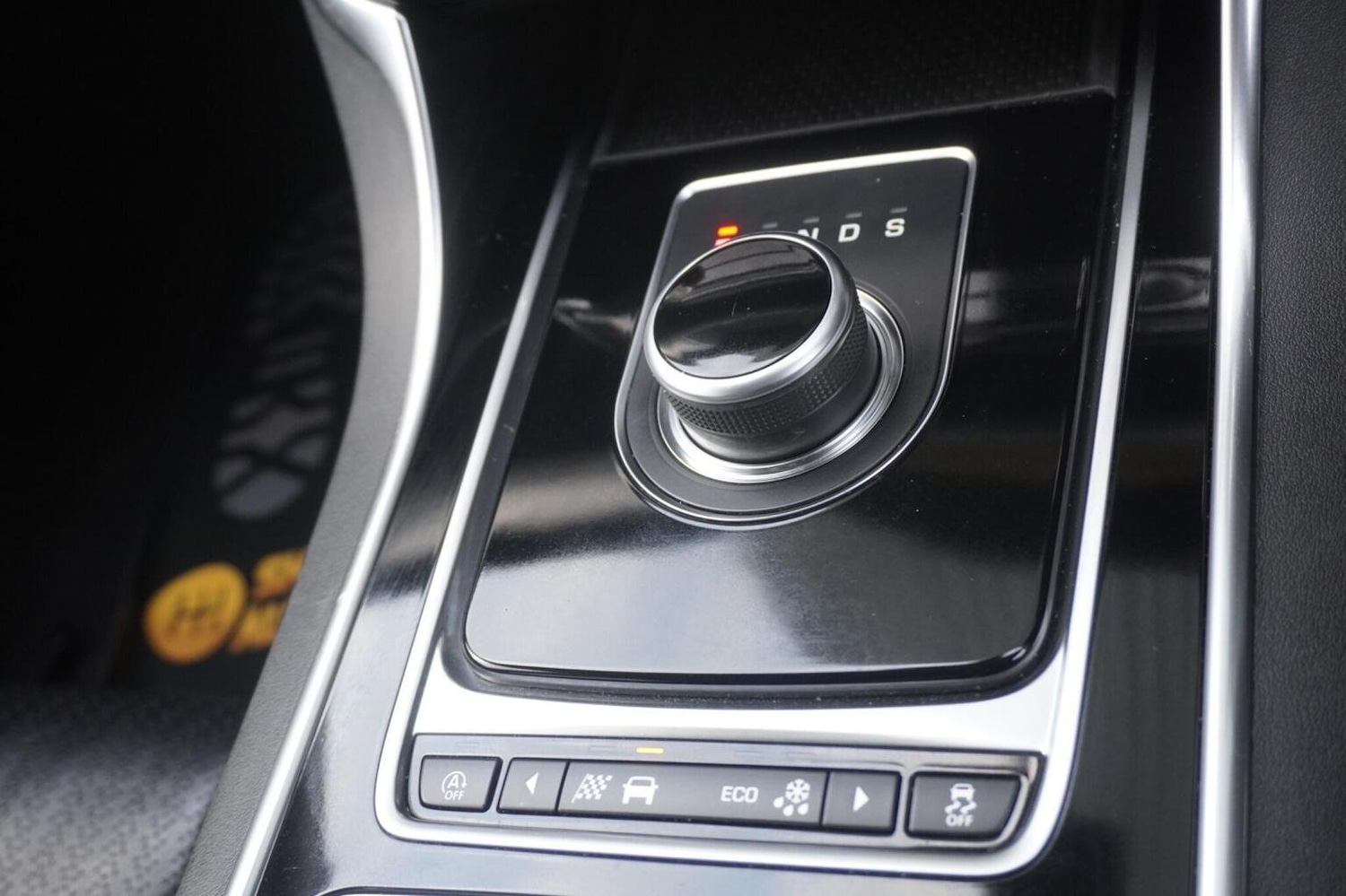 Used Jaguar XF 2018 for sale - 76281459: Photo 22