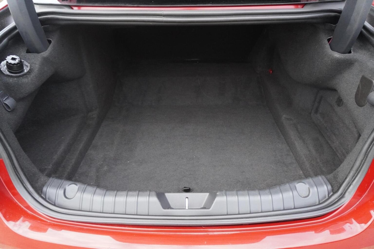 Used Jaguar XF 2018 for sale - 76281459: Photo 33