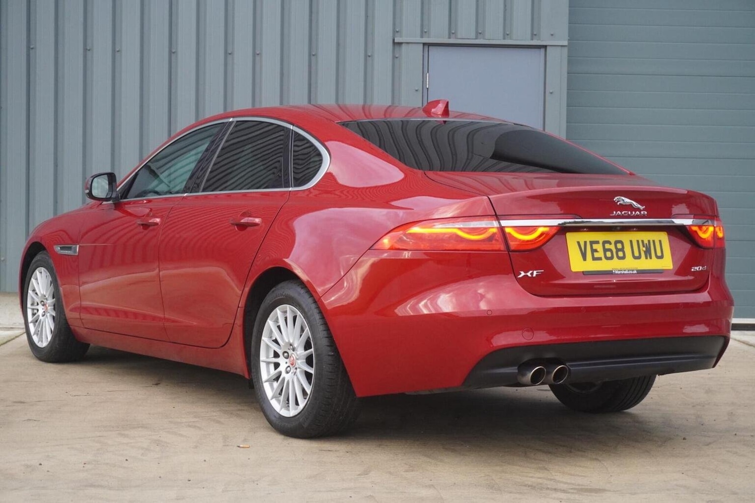 Used Jaguar XF 2018 for sale - 76281459: Photo 9