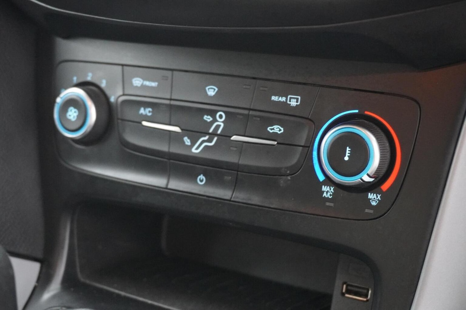 Used Ford Focus 2016 for sale - 77270977: Photo 35