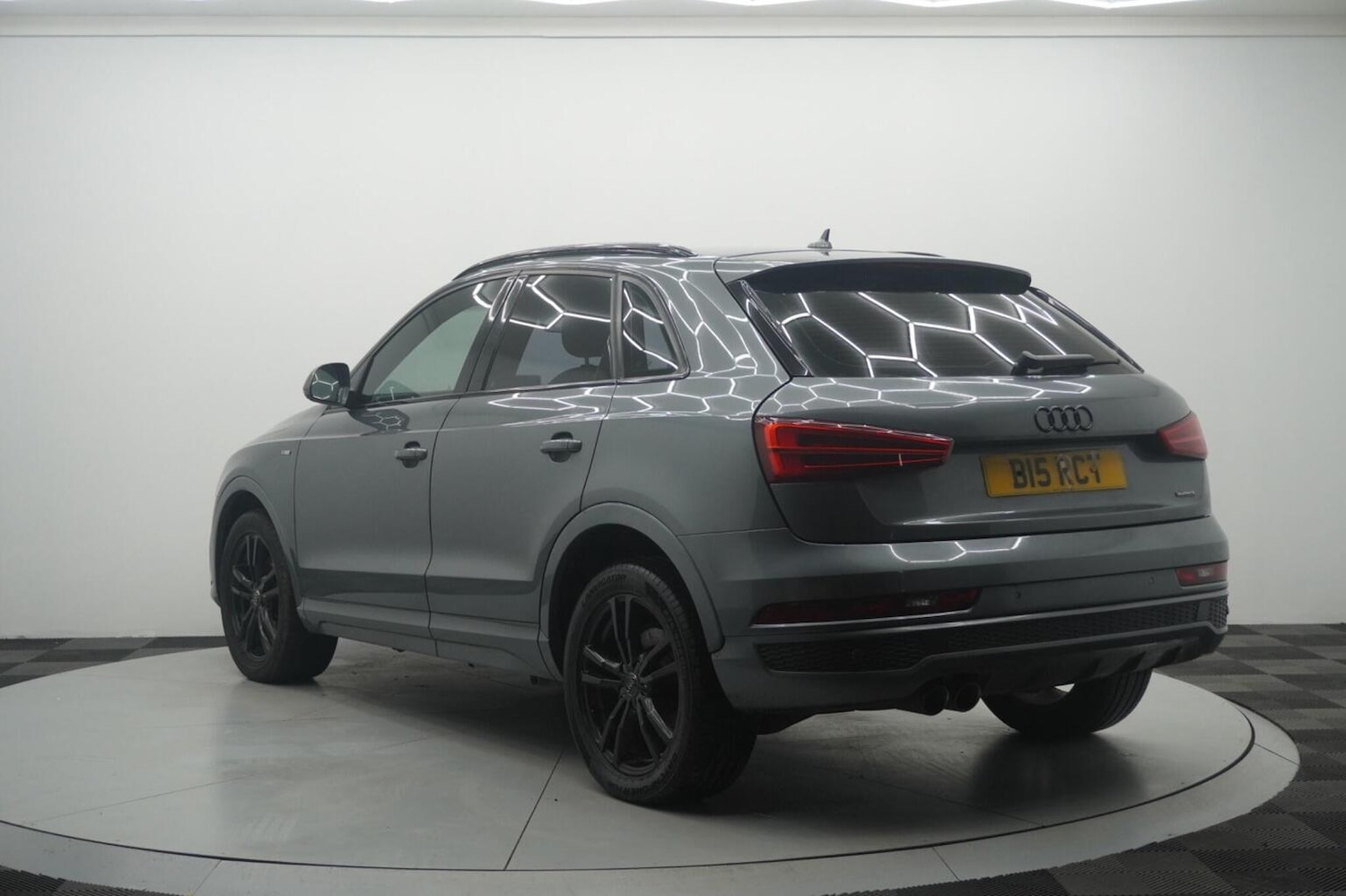 Used Audi Q3 2015 for sale - 77494861: Photo 10