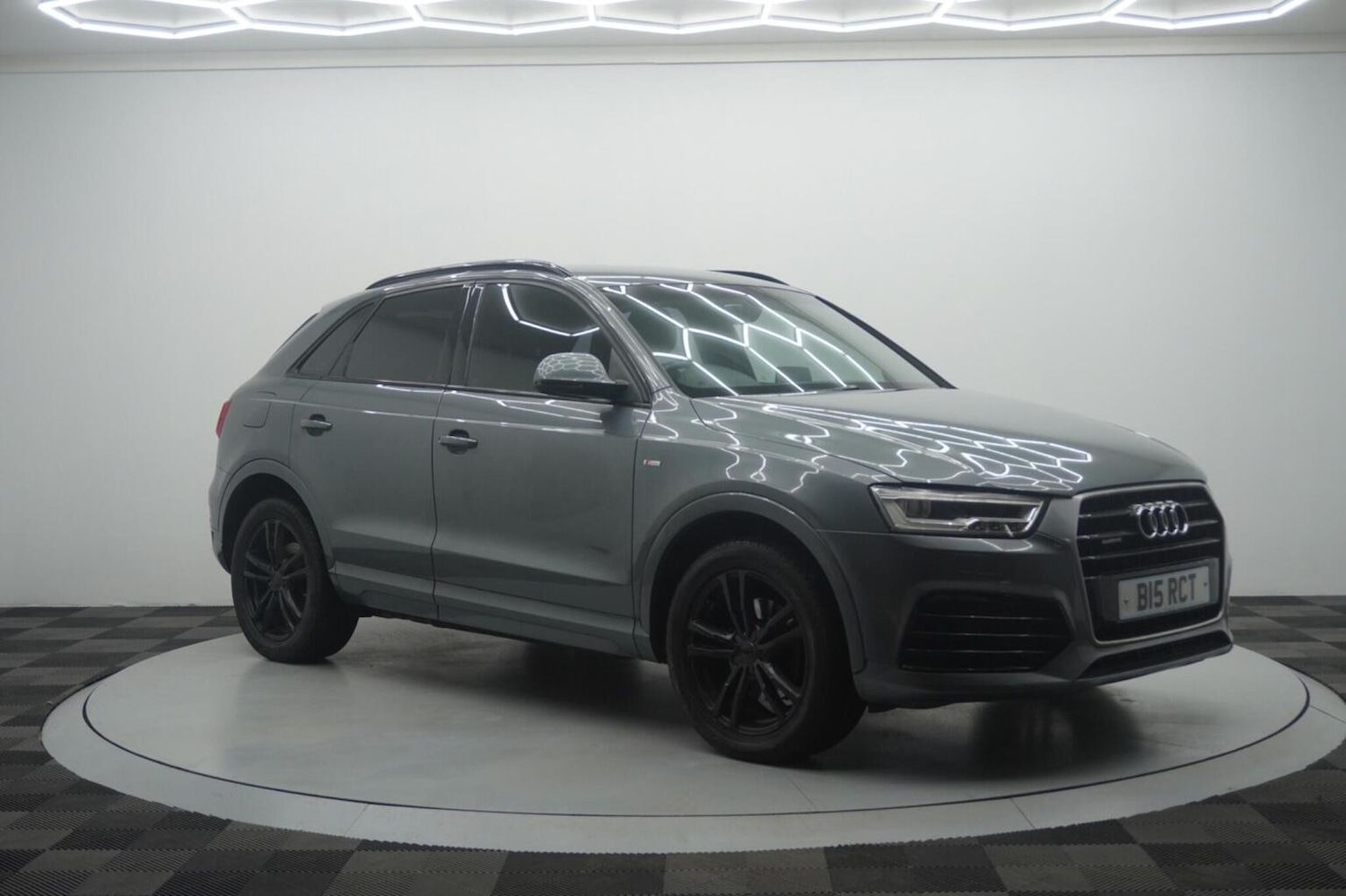 Used Audi Q3 2015 for sale - 77494861: Photo 3