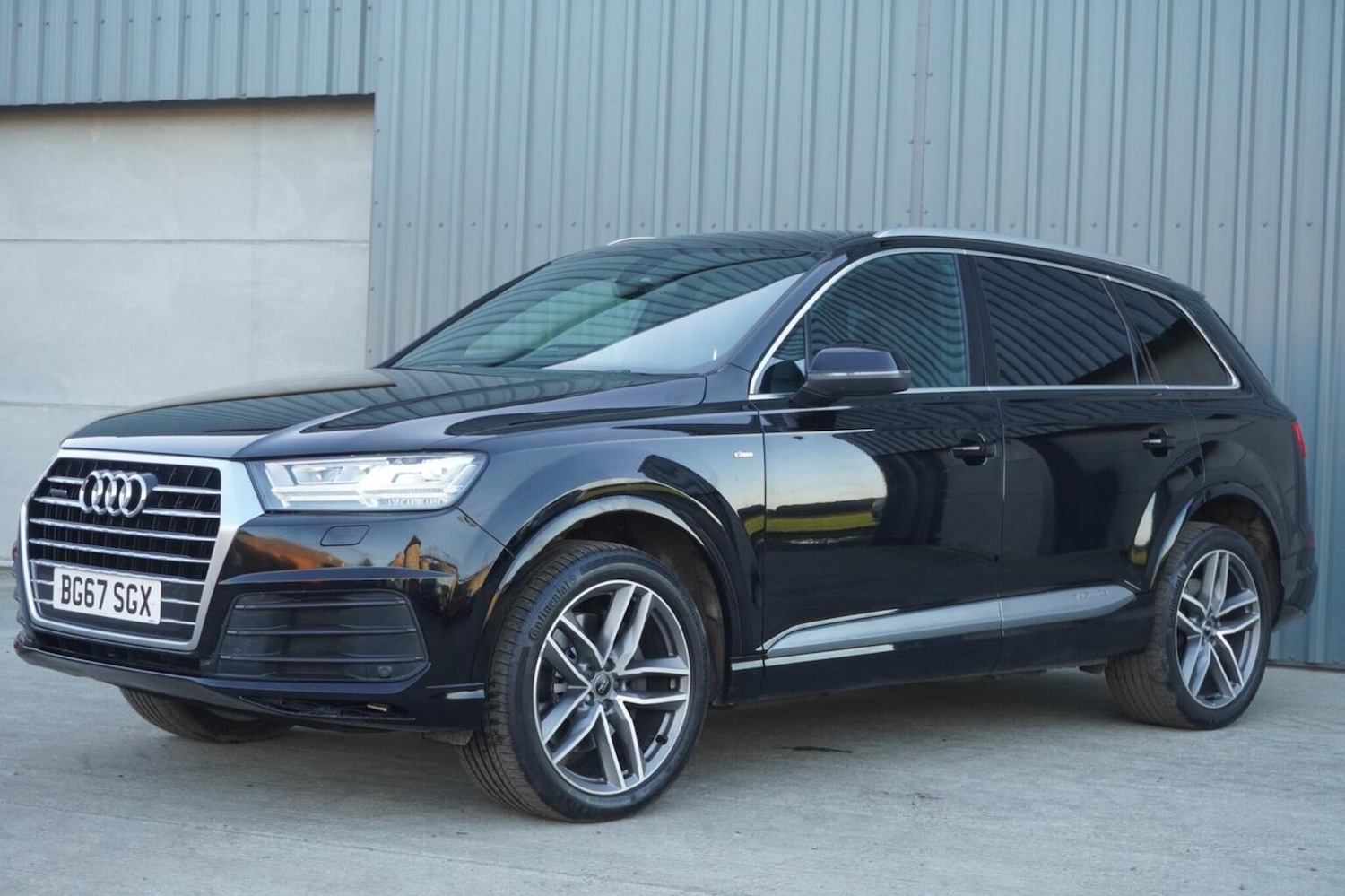 Used Audi Q7 2017 for sale - 76347152: Photo 3