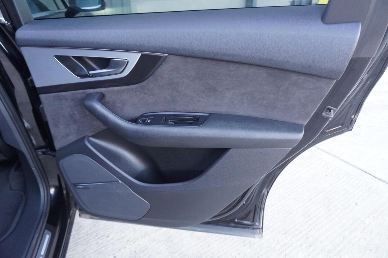 Used Audi Q7 2017 for sale - 76347152: Photo 39