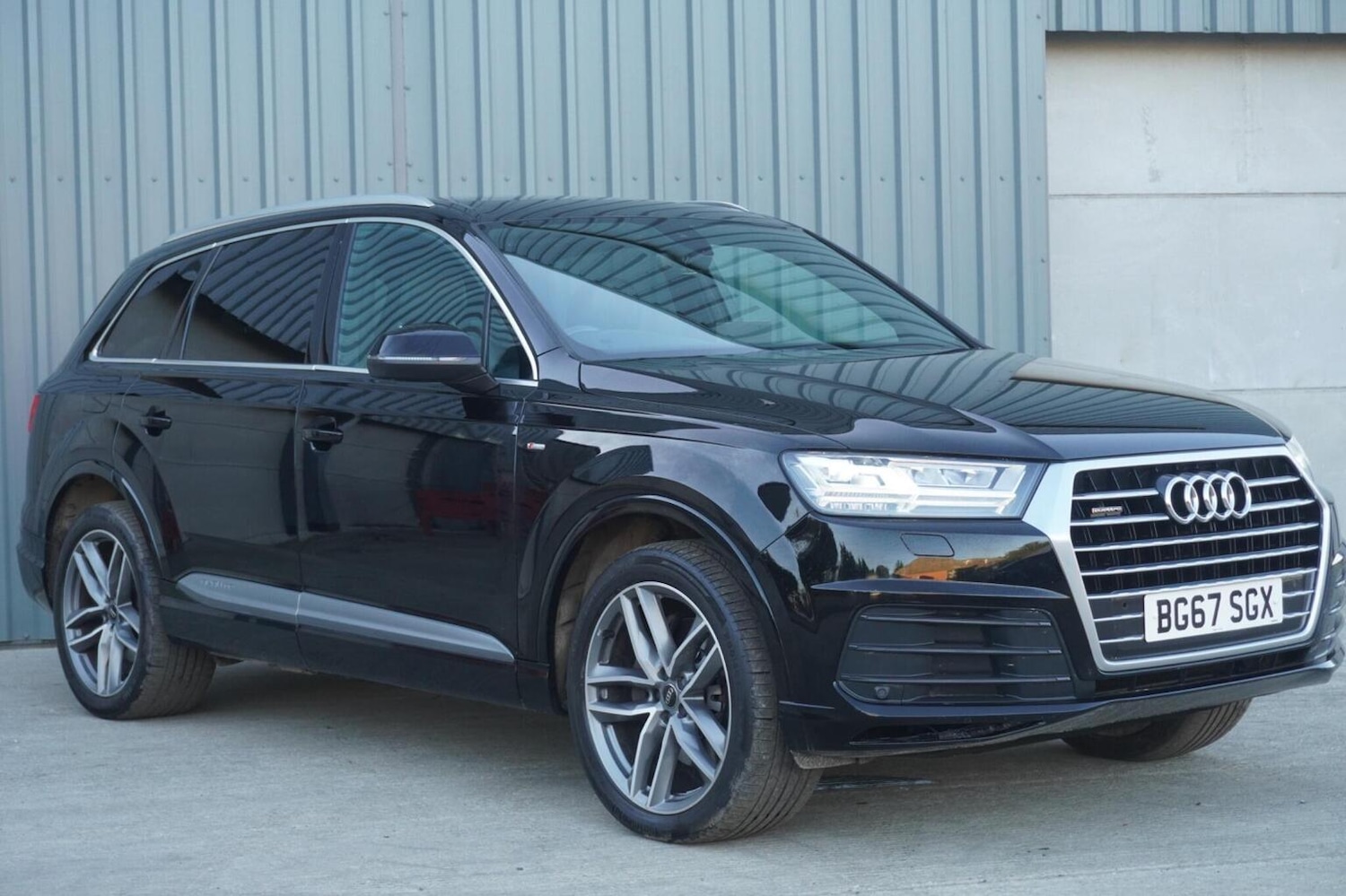 Used Audi Q7 2017 for sale - 76347152: Photo 7