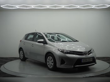 Used Toyota Auris 2014 for sale - 77584523: Photo