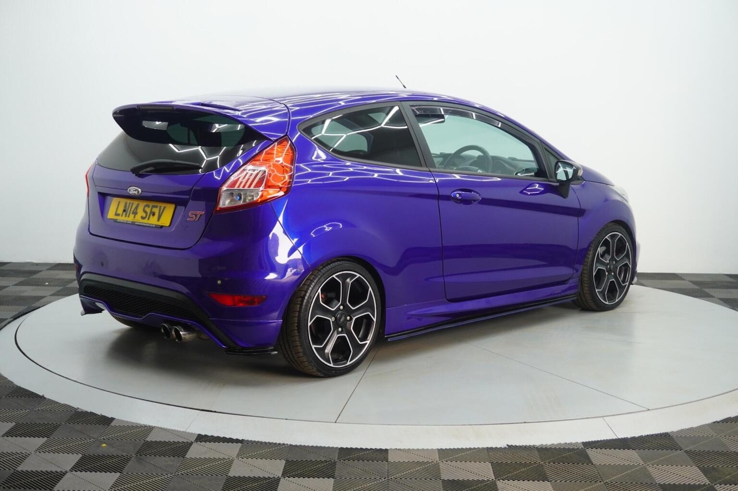 Used Ford Fiesta 2014 for sale - 77991706: Photo 60