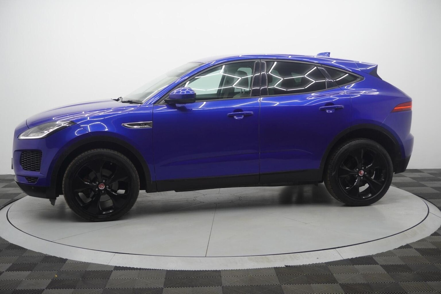 Used Jaguar E-Pace 2018 for sale - 77997287: Photo 23