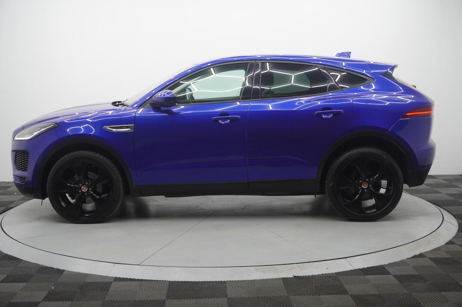 Used Jaguar E-Pace 2018 for sale - 77997287: Photo 26