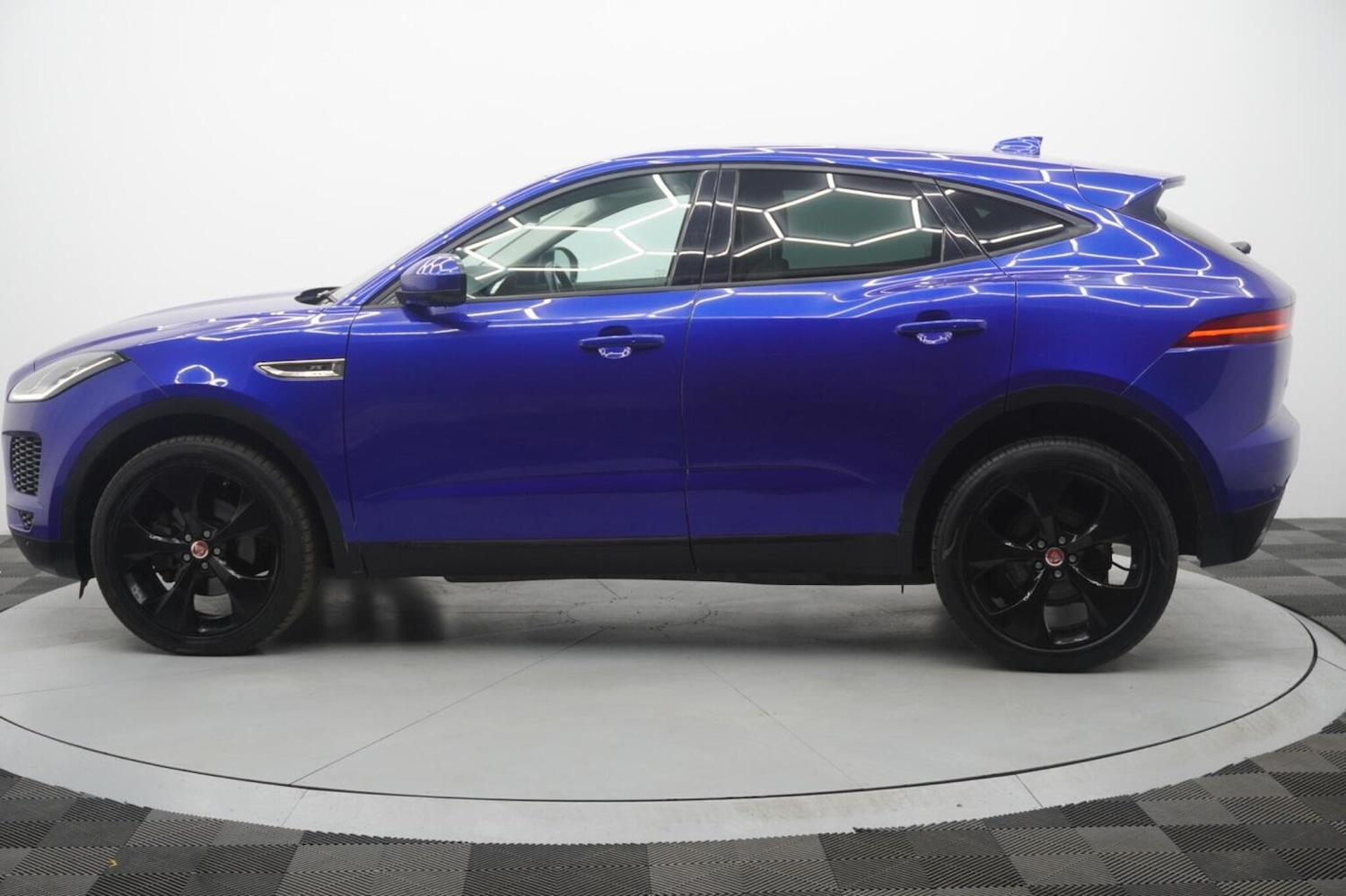 Used Jaguar E-Pace 2018 for sale - 77997287: Photo 27