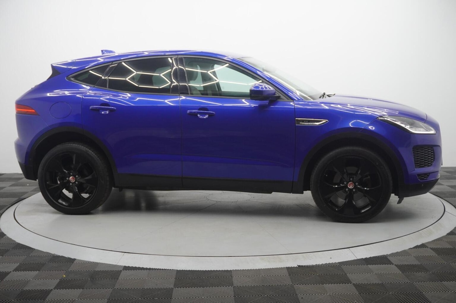 Used Jaguar E-Pace 2018 for sale - 77997287: Photo 33