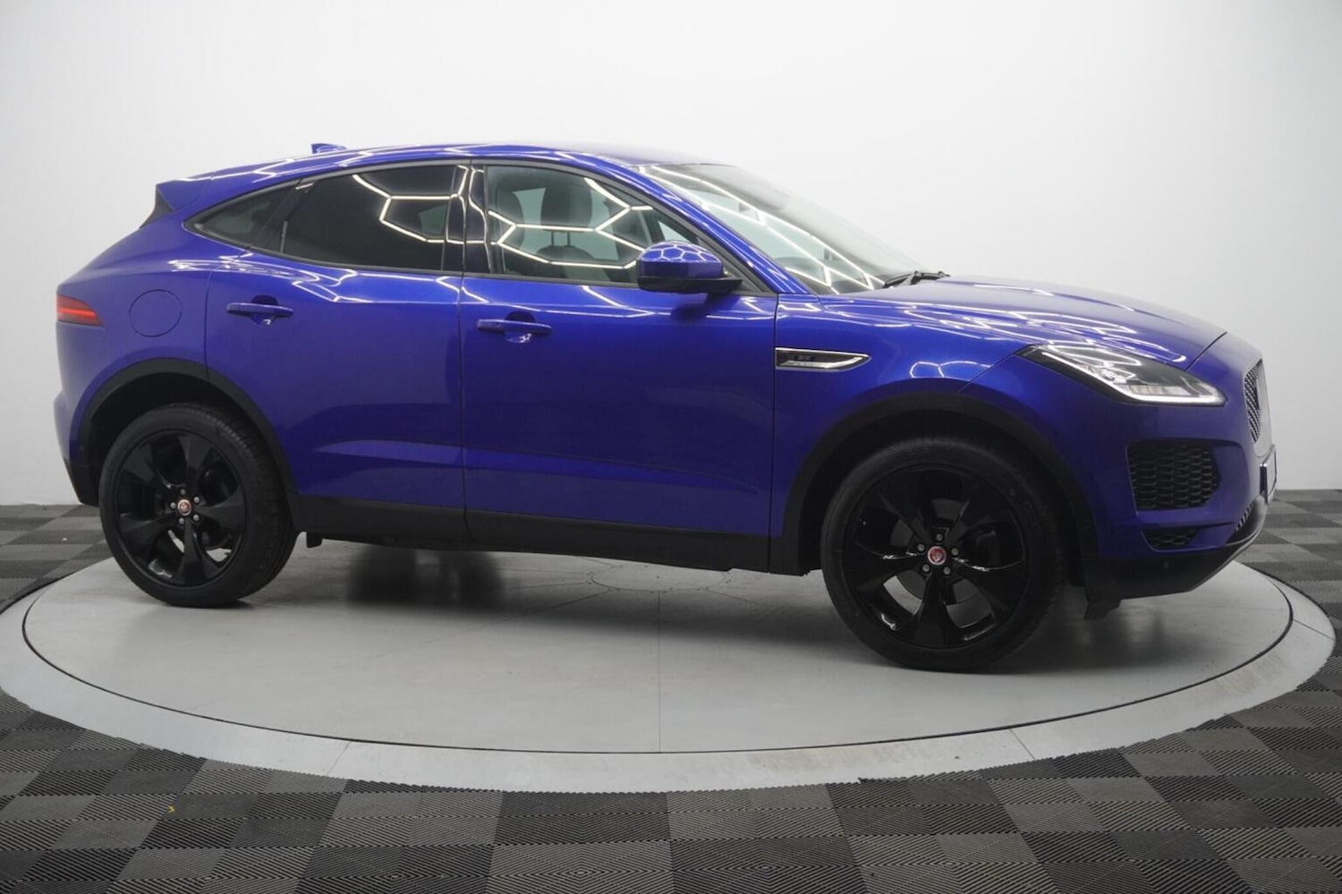 Used Jaguar E-Pace 2018 for sale - 77997287: Photo 40