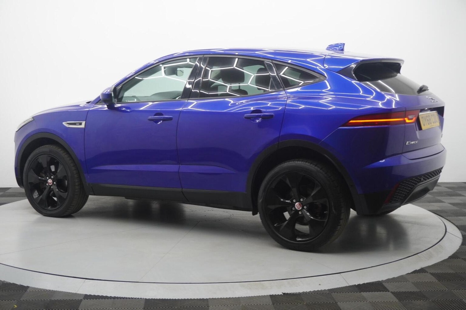 Used Jaguar E-Pace 2018 for sale - 77997287: Photo 5