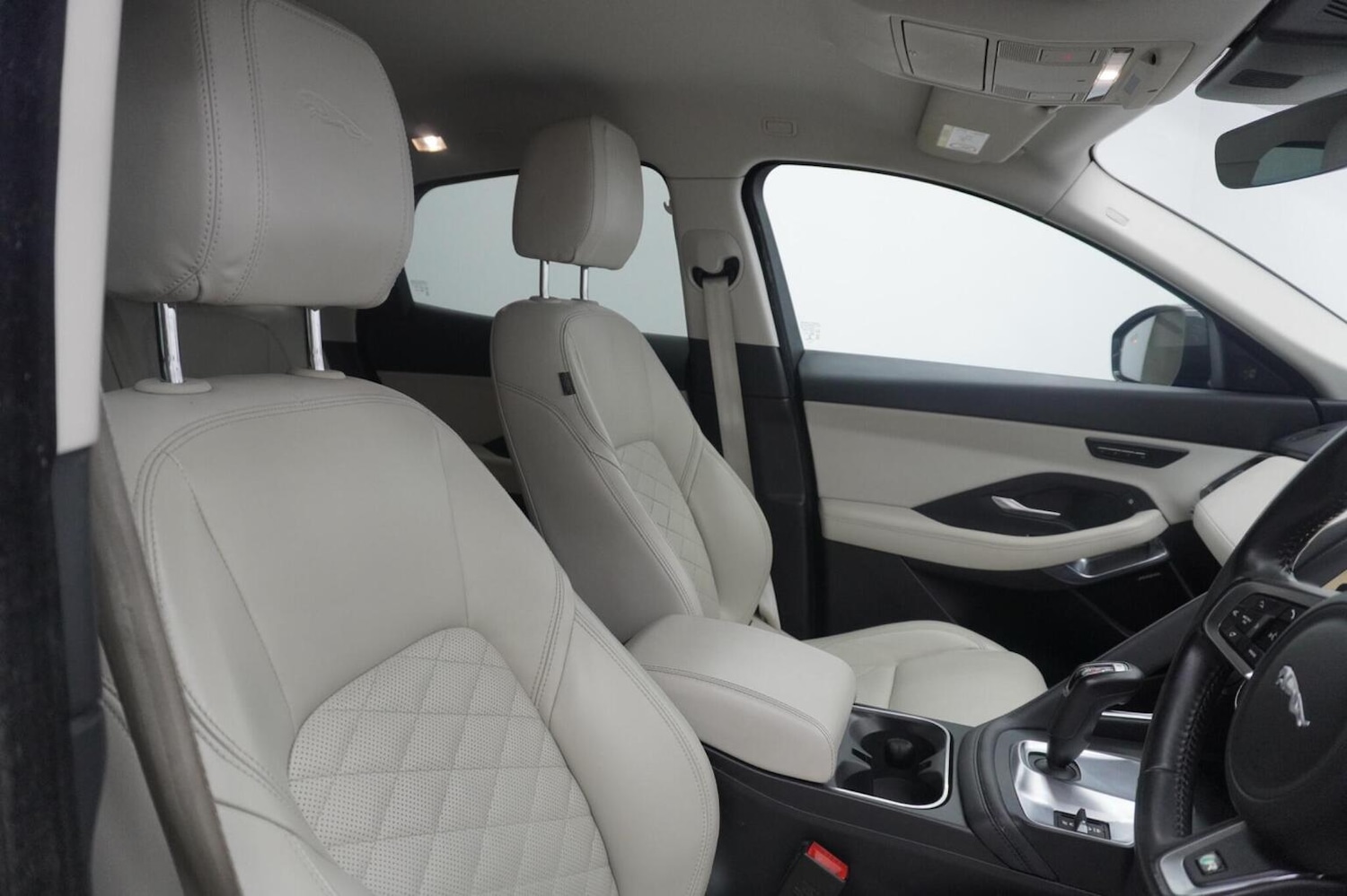 Used Jaguar E-Pace 2018 for sale - 77997287: Photo 50