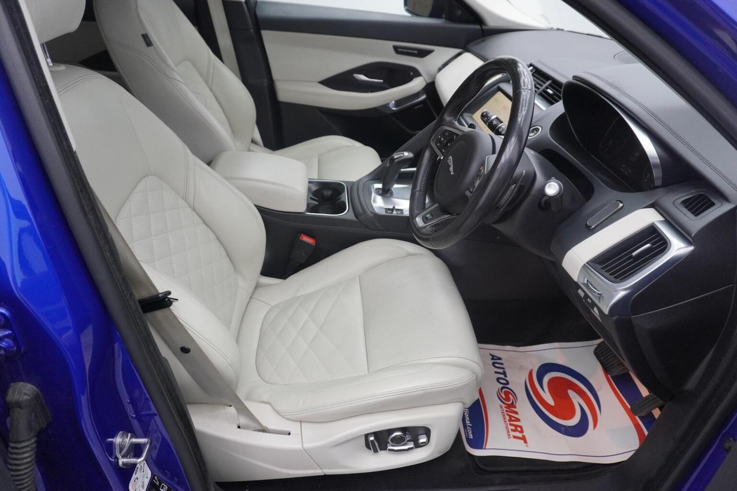 Used Jaguar E-Pace 2018 for sale - 77997287: Photo 52