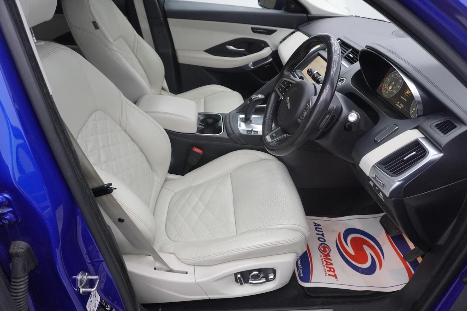 Used Jaguar E-Pace 2018 for sale - 77997287: Photo 53