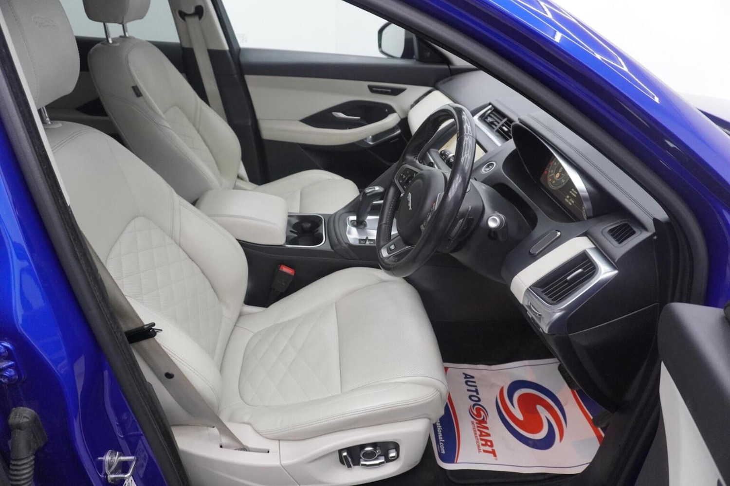 Used Jaguar E-Pace 2018 for sale - 77997287: Photo 55