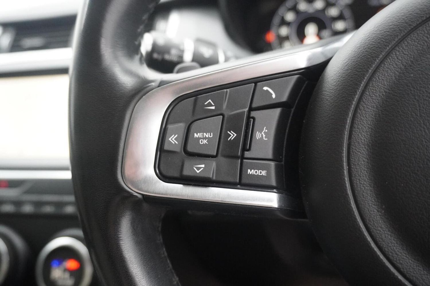 Used Jaguar E-Pace 2018 for sale - 77997287: Photo 61