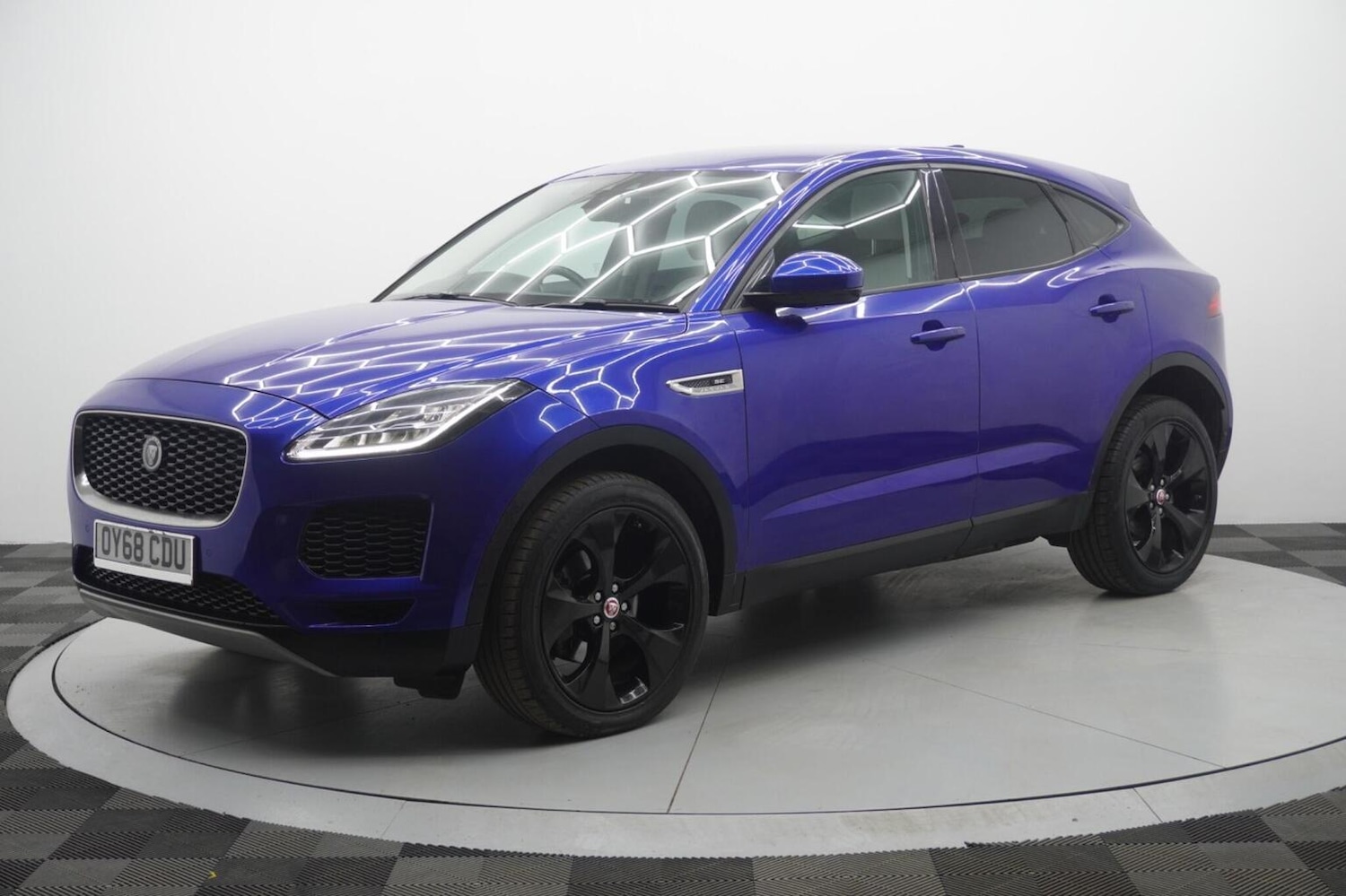 Used Jaguar E-Pace 2018 for sale - 77997287: Photo 9