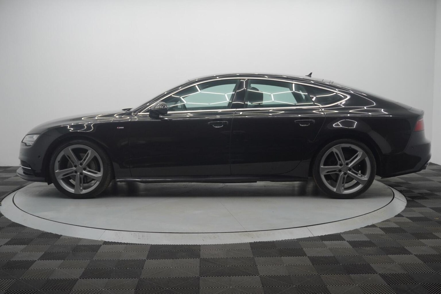 Used Audi A7 2017 for sale - 77522104: Photo 14