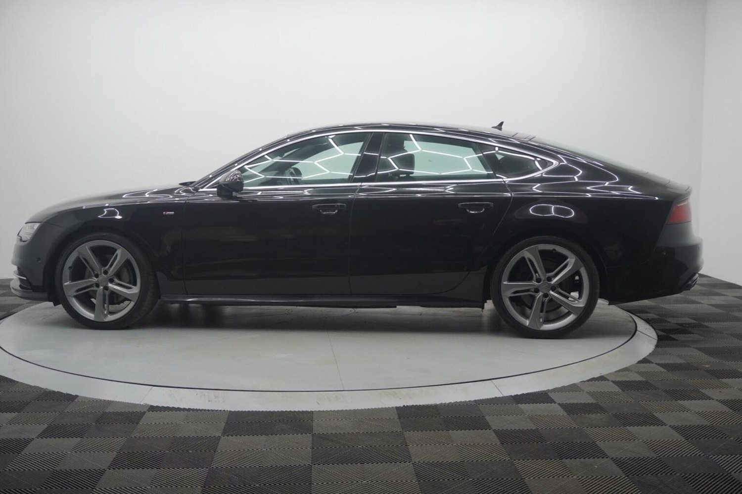 Used Audi A7 2017 for sale - 77522104: Photo 15