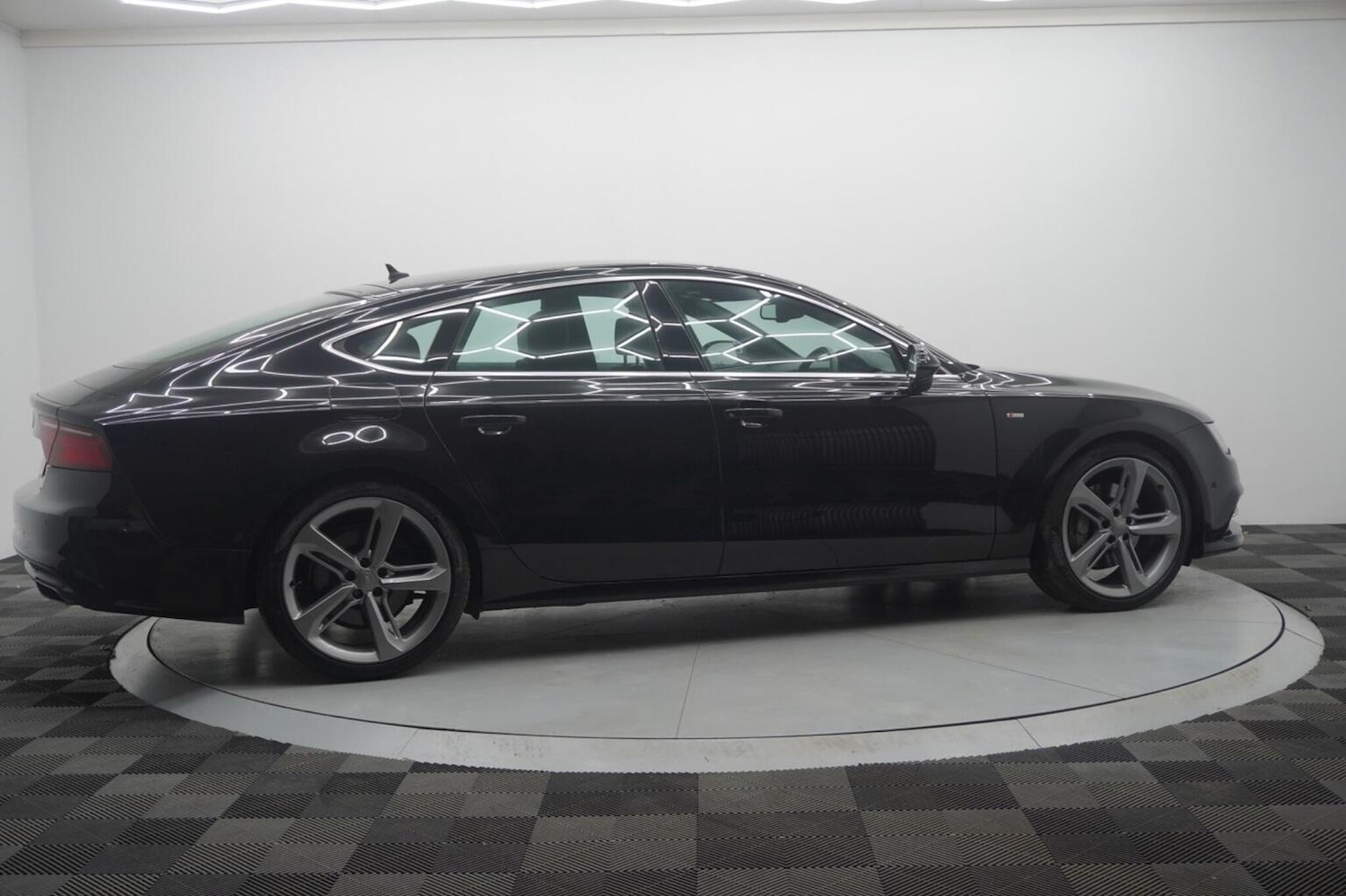 Used Audi A7 2017 for sale - 77522104: Photo 24