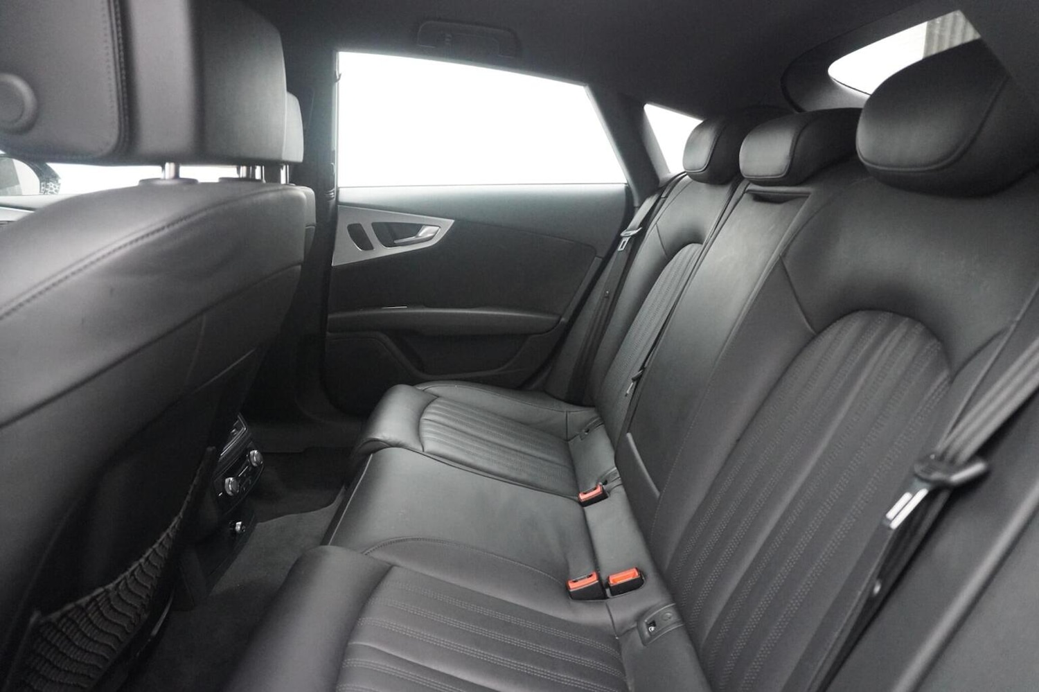 Used Audi A7 2017 for sale - 77522104: Photo 32