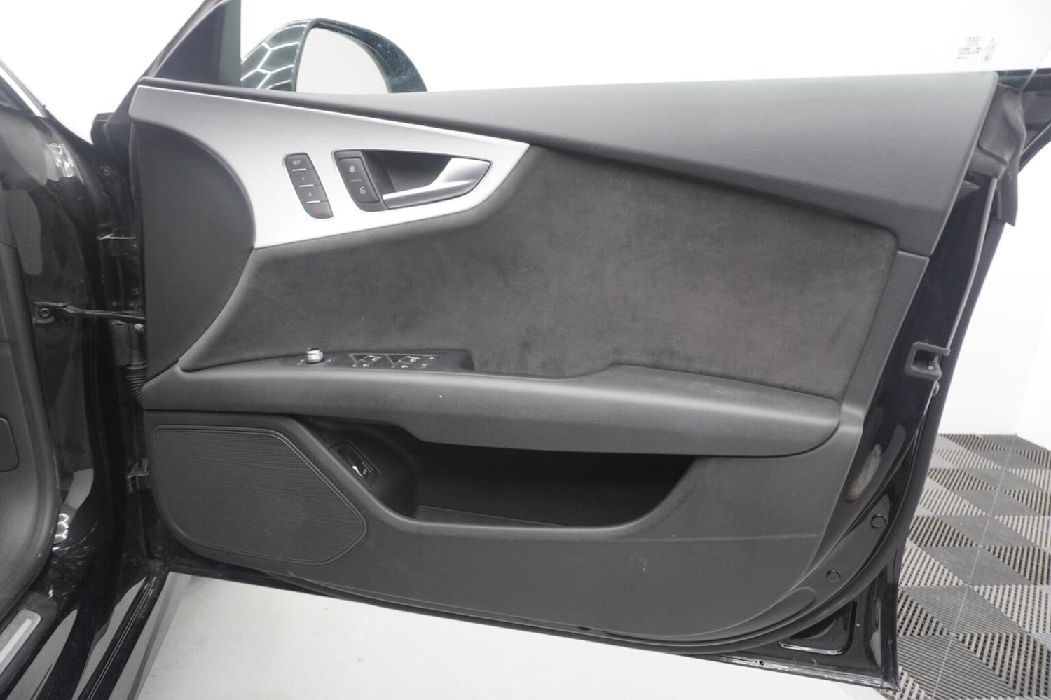 Used Audi A7 2017 for sale - 77522104: Photo 45