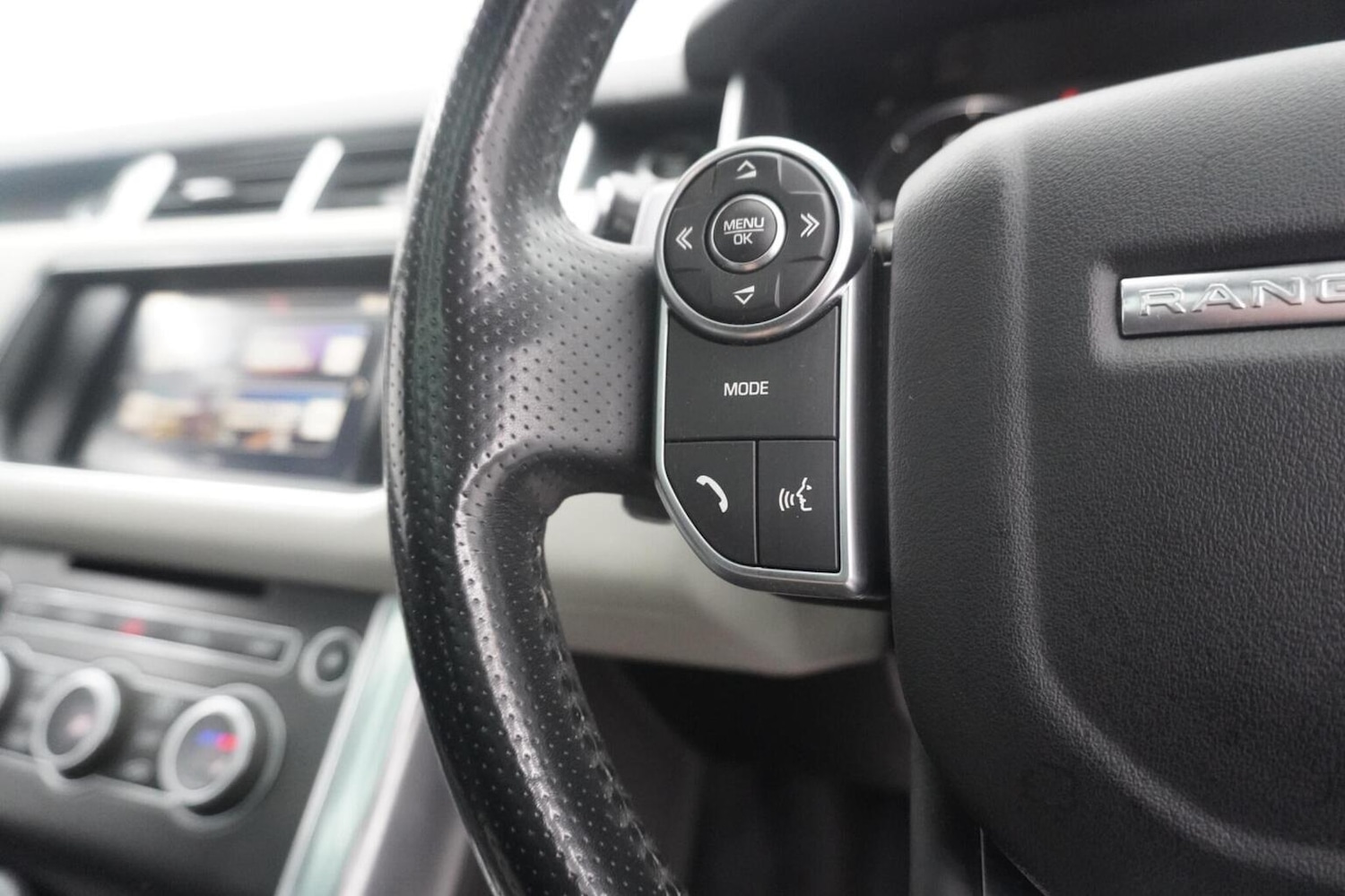 Used Land Rover Range Rover Sport 2016 for sale - 77522111: Photo 28