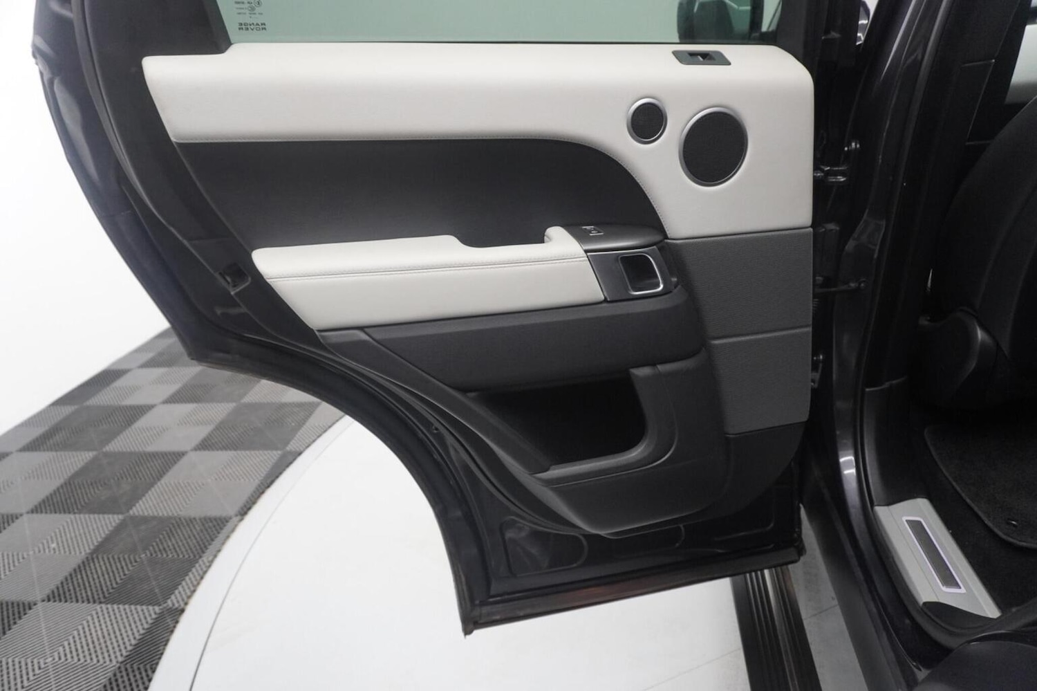 Used Land Rover Range Rover Sport 2016 for sale - 77522111: Photo 34