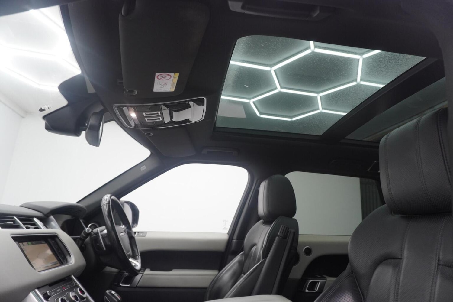 Used Land Rover Range Rover Sport 2016 for sale - 77522111: Photo 41